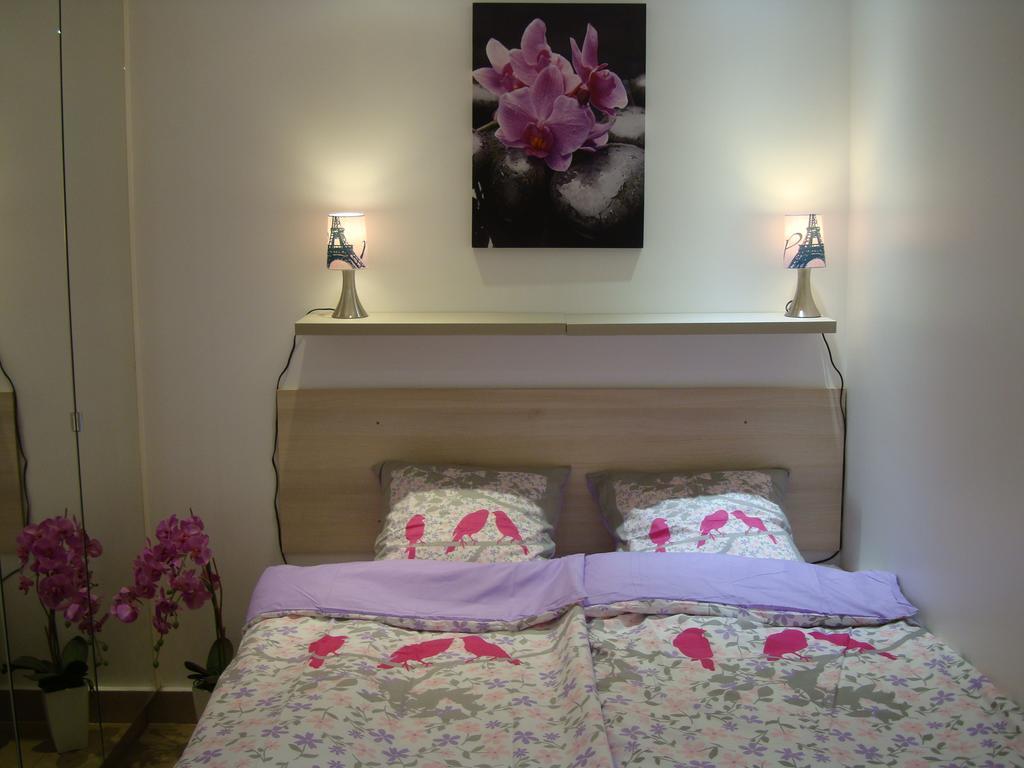 Apartment On The Croisette With Sea View Cannes Room photo